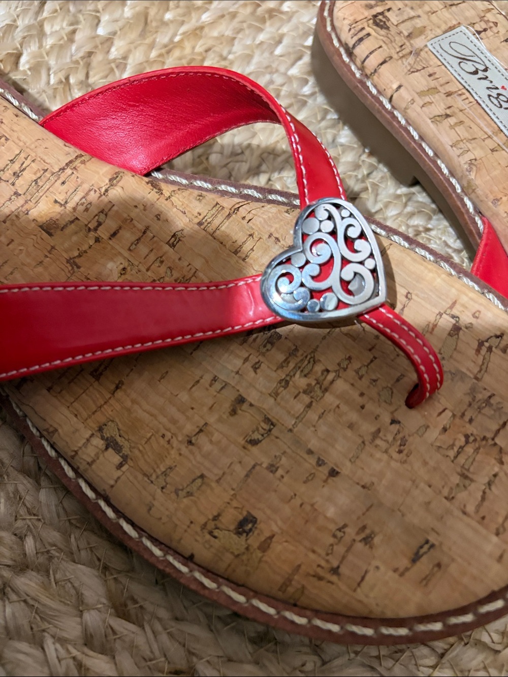 Brighton Red Heart-Embellished Cork Flip Flops sz 7 womens - Picture 2 of 3